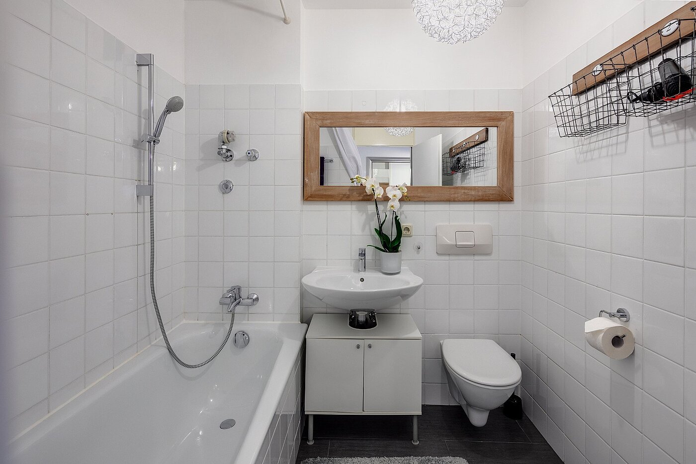 Apartamento de 1 habitación | München-Lehel | 2001ML10 | Bad mit Badewanne