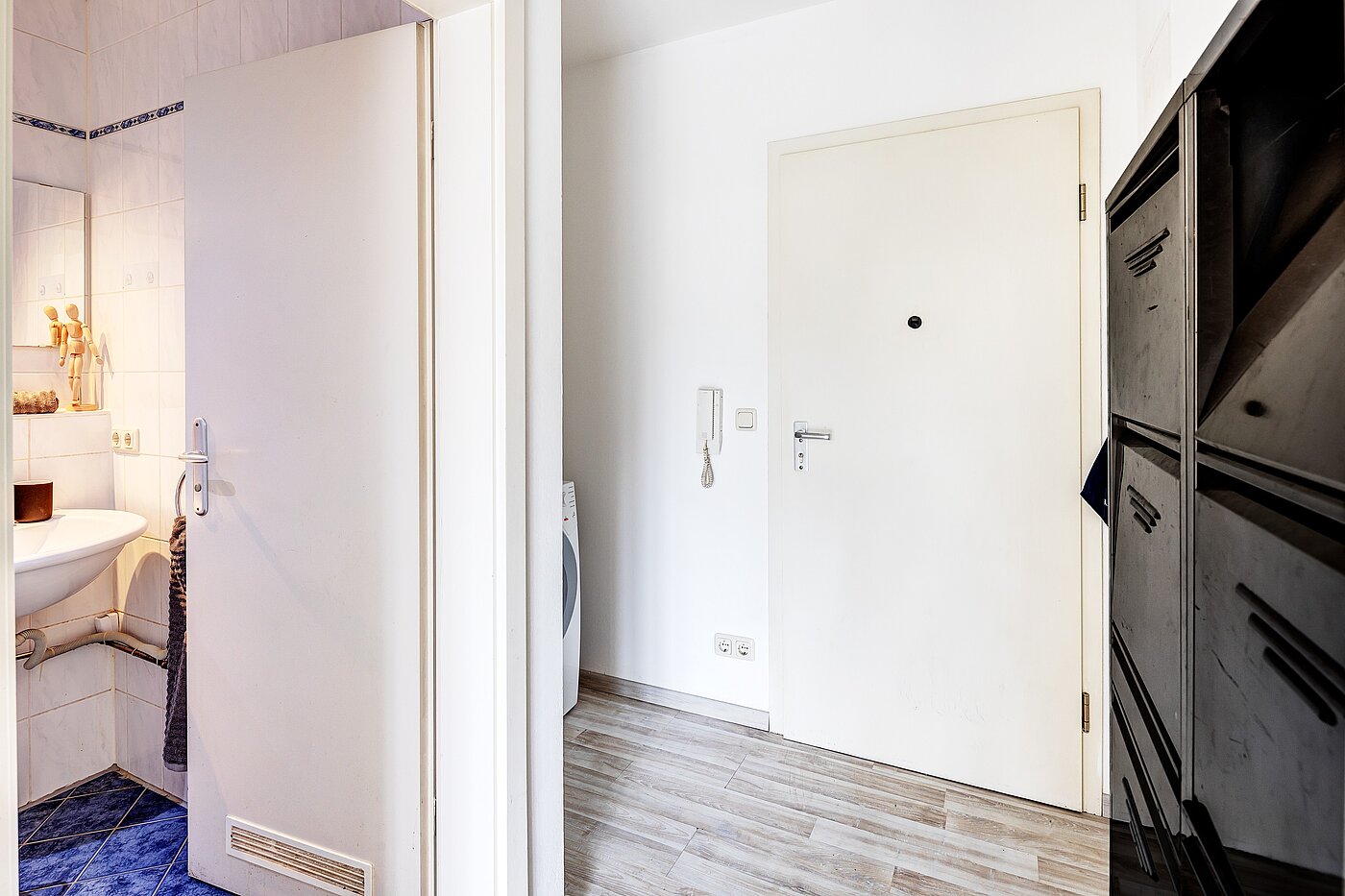 Piso en planta baja de 1.5 habitaciones | München-Aubing | 70000 | Diele mit Stellfläche