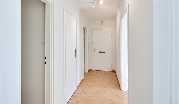 Apartamento de 3 habitaciones | München-Bogenhausen | 70310 | Flur Blickrichtung Eingang