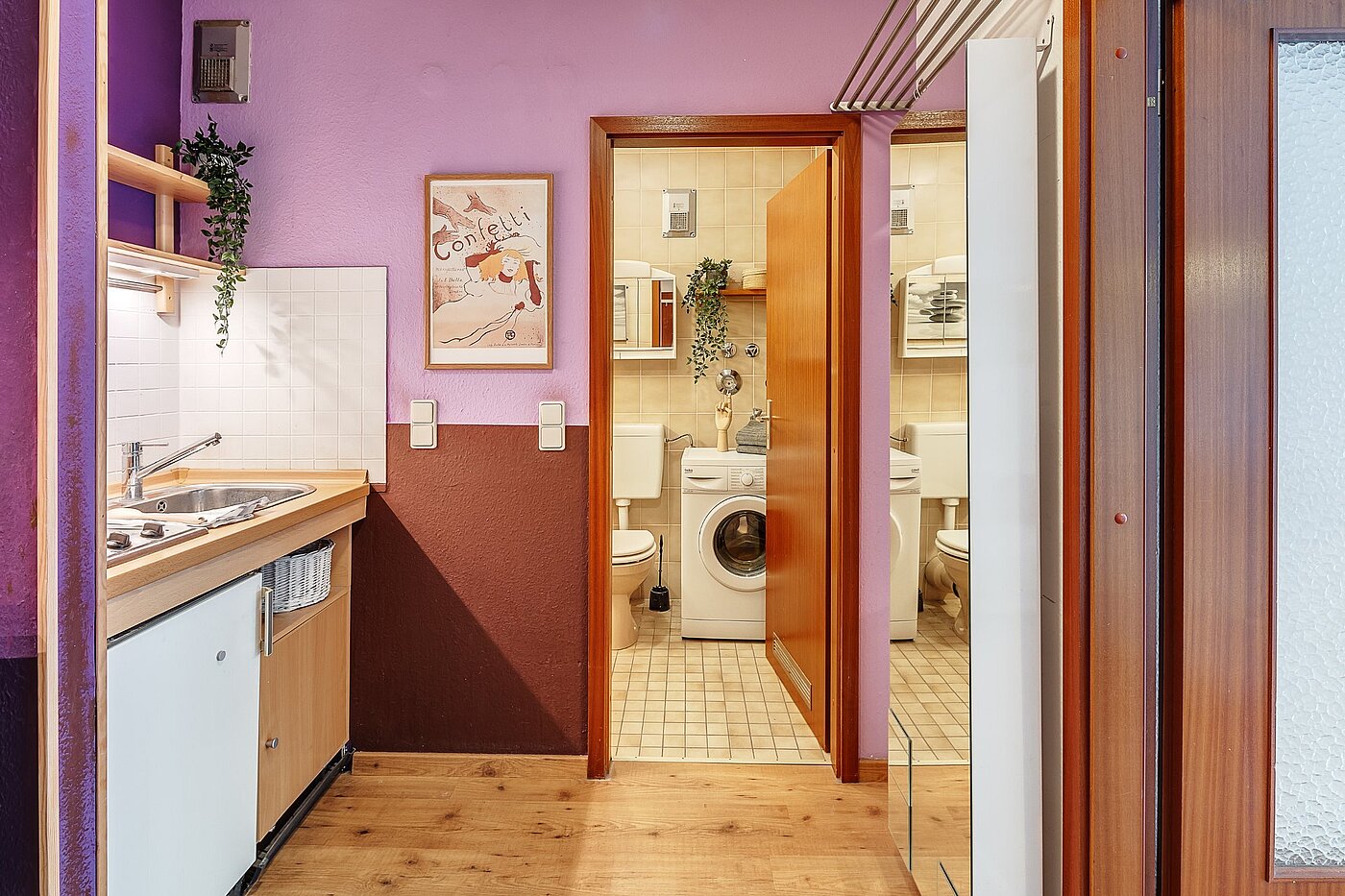 Apartamento de 1 habitación | München-Schwabing | 2104ML4 | Blick vom Flur ins Badezimmer