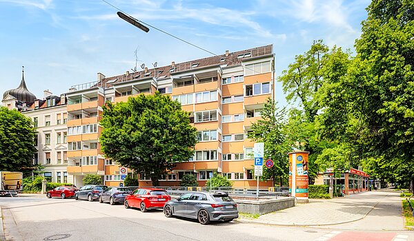 Apartamento de 1 habitación | München-Neuhausen | 702271 | Frischer Fassadenanstrich