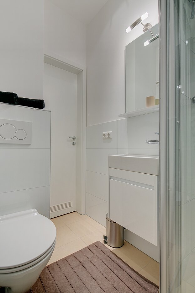 Piso en planta baja de 4 habitaciones | München-Neuhausen | 70471 | ...mit Dusche