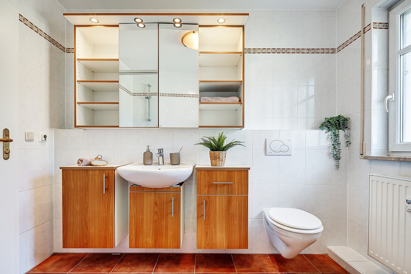 Apartamento de 3 habitaciones | München-Ramersdorf | 2206ML4 | ...modernen Einbauten, sowie...