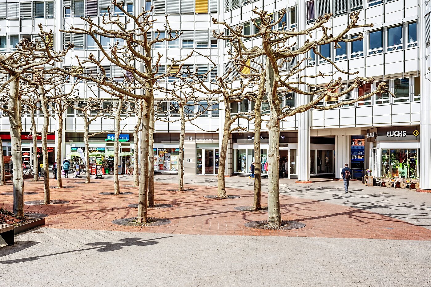 Apartamento de 1 habitación | München-Bogenhausen | 2103ML6 | Läden in d. Nachbarschaft