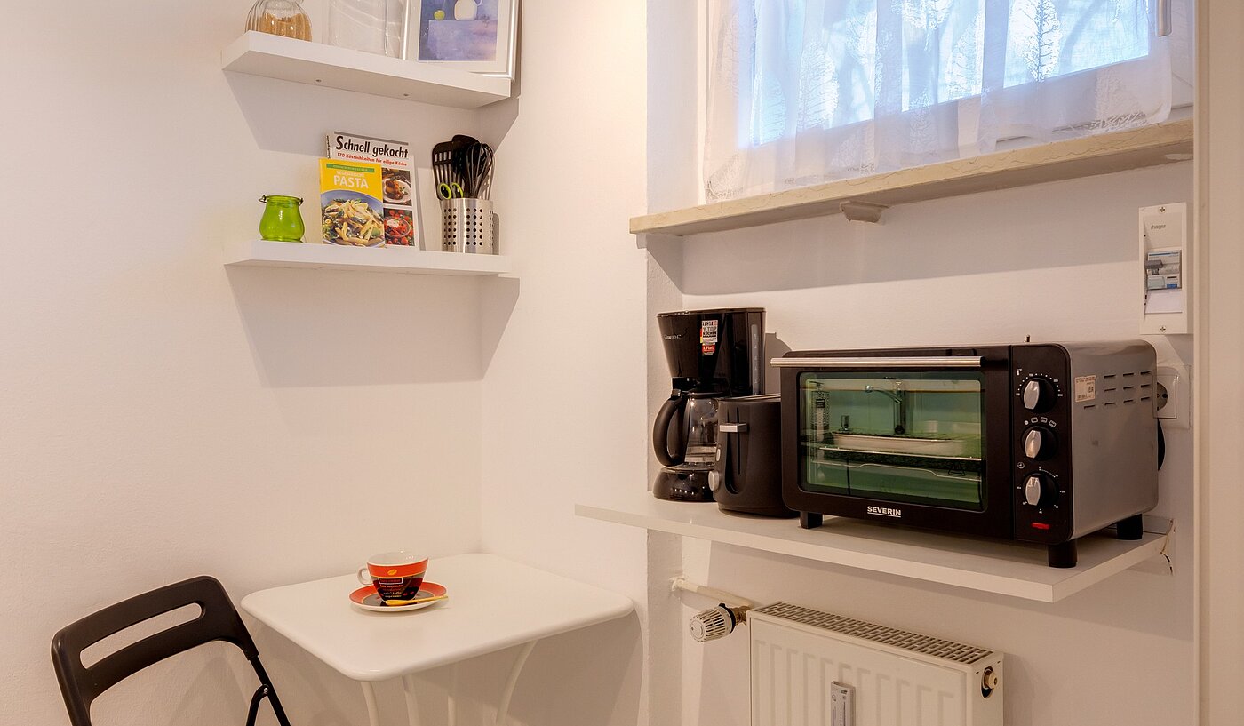 Apartment de 1 habitación | München-Sendling-Westpark | 70395 | ...Fenster und Essplatz