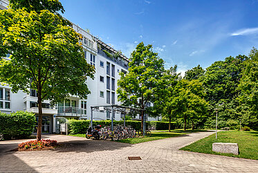 Haidhausen - ¡a un paso del río Isar! Encantador apartamento urbano de 2 habitaciones con aprox. 49 m².