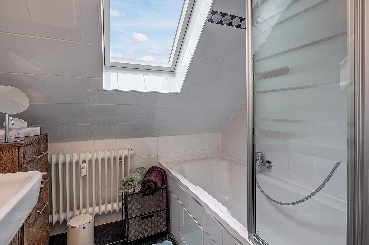 Piso ático de 3 habitaciones | München-Hasenbergl | 1803ML5 | Elegantes Bad...