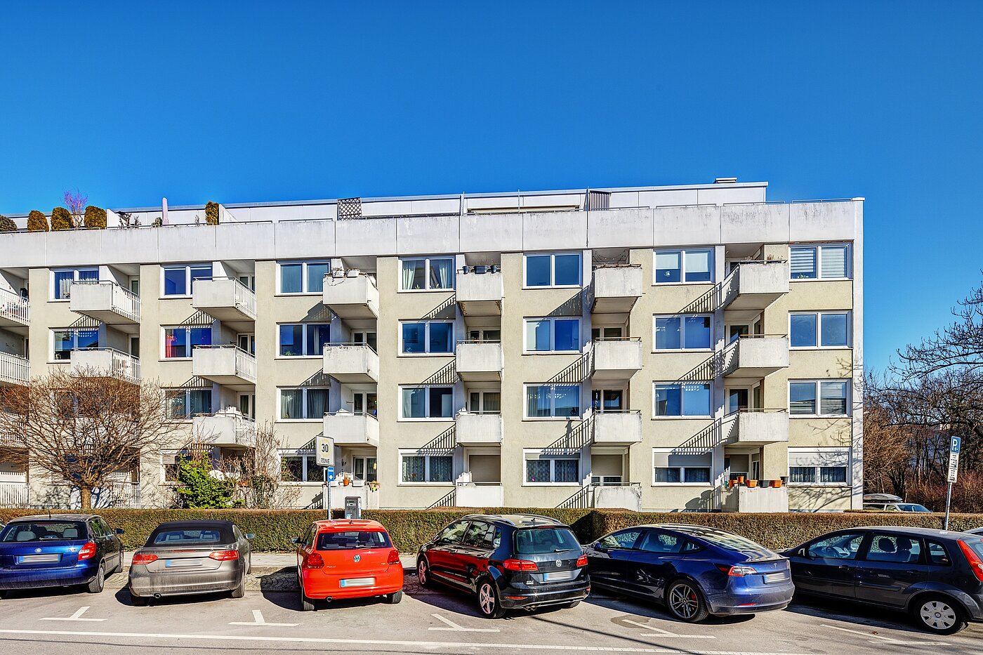 Apartamento de 1 habitación | München-Neuhausen | 2301ML8 | Ansicht von der Straße aus