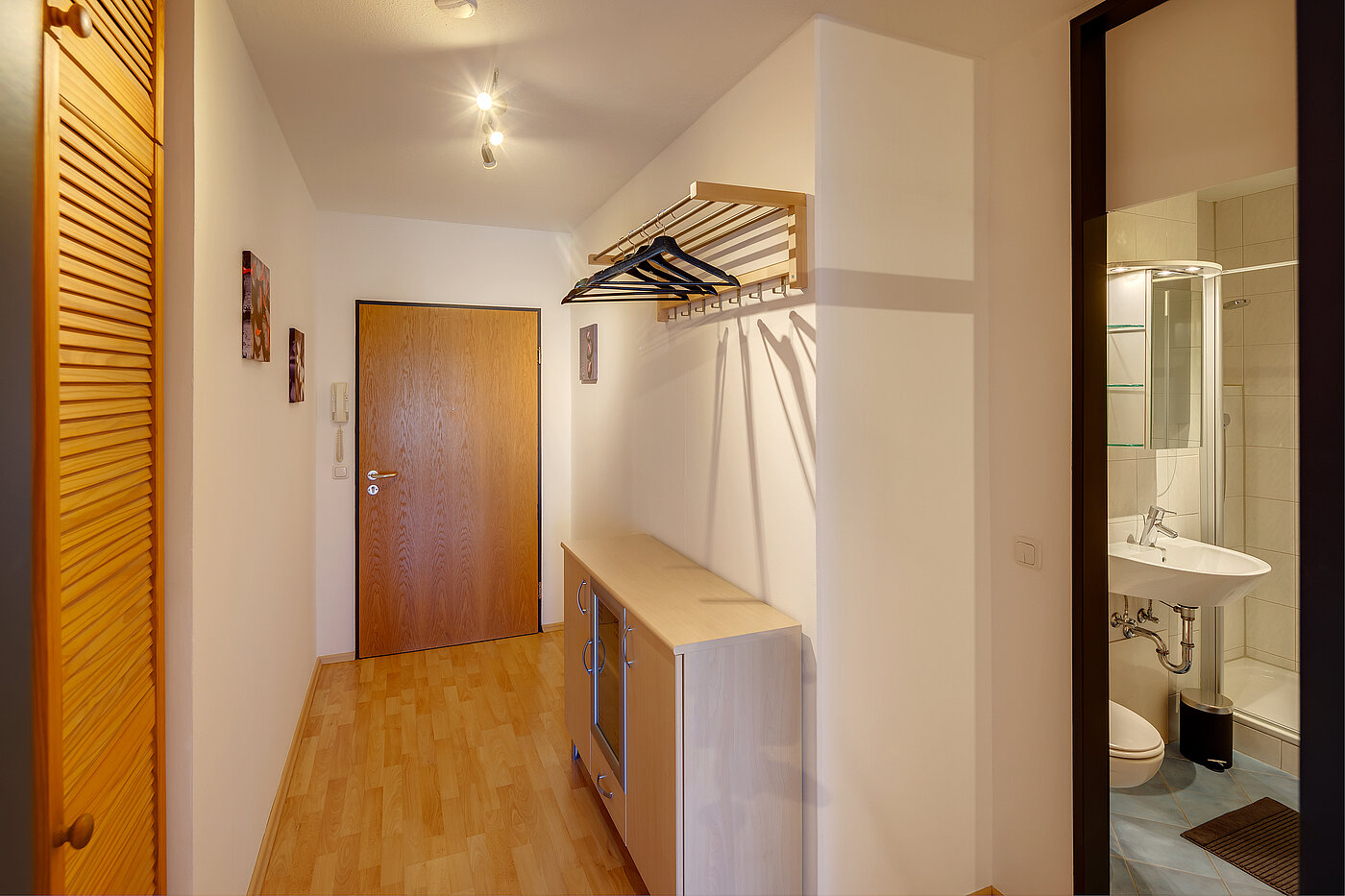 Piso en planta baja de 2 habitaciones | München-Feldmoching | 70424 | ...Garderobe
