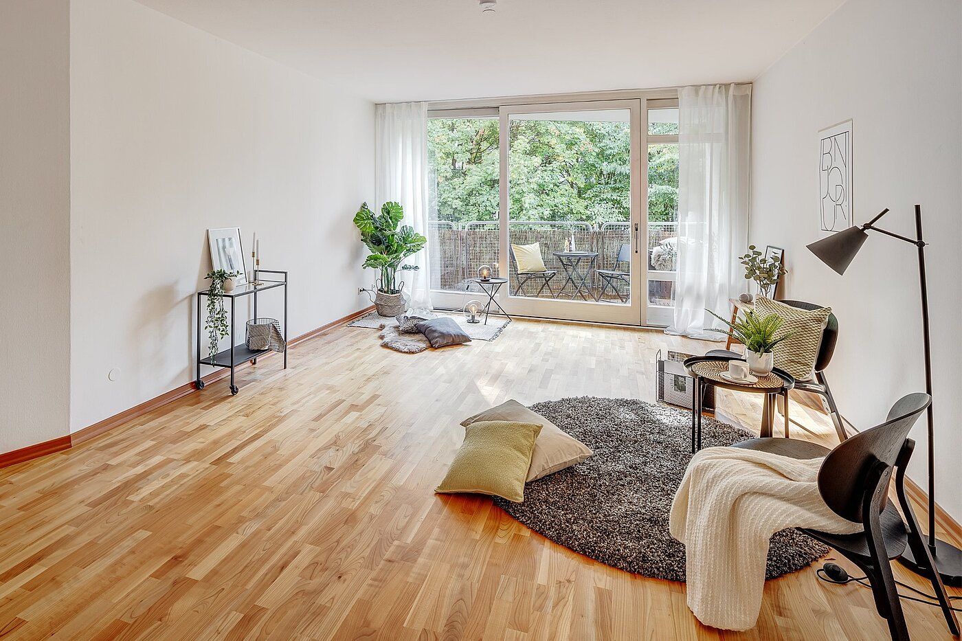 Apartamento de 2 habitaciones | München-Schwabing | 2109ML3 | ...mit Zugang zum Balkon