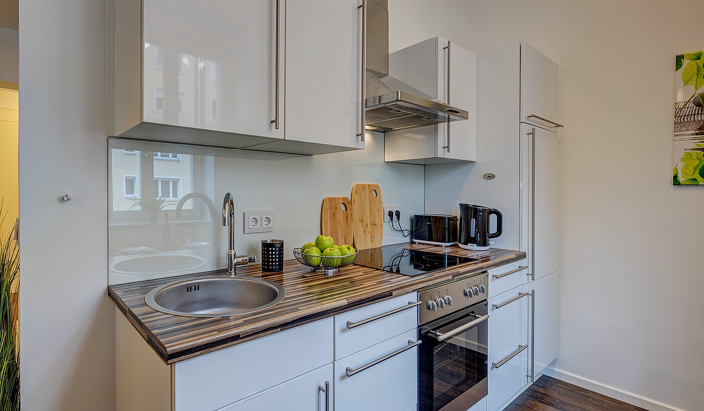 Apartamento de 1 habitación | München-Neuhausen | 70235 | Funktionale Küche..