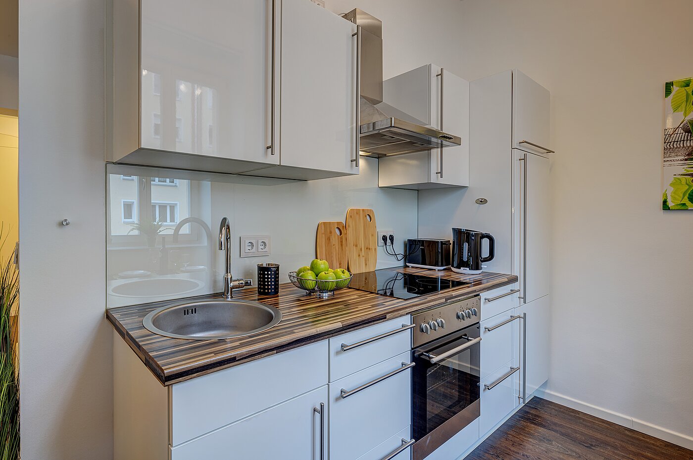 Apartamento de 1 habitación | München-Neuhausen | 70235 | Funktionale Küche..