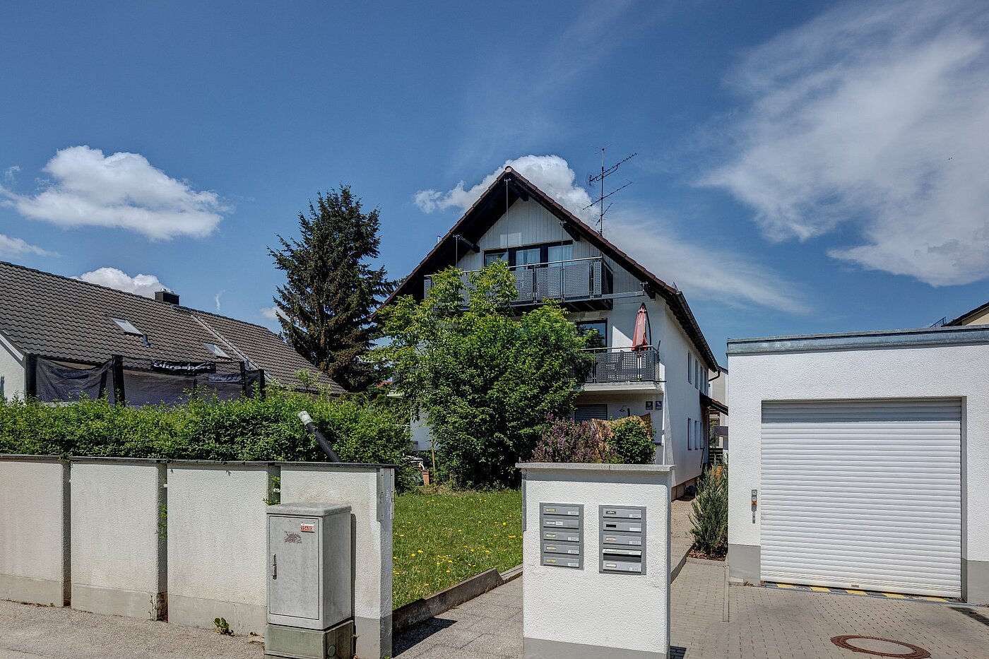 Piso ático de 3 habitaciones | München-Hasenbergl | 1803ML5 | Hausansicht