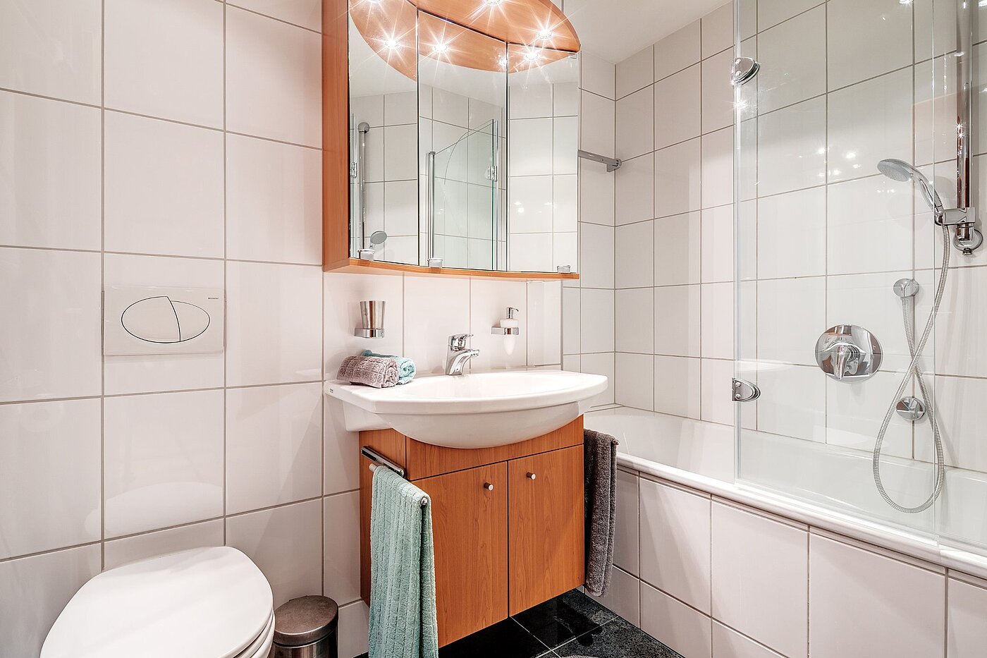 Apartamento de 1 habitación | München-Haidhausen | 2102ML4 | Bad mit Wanne...