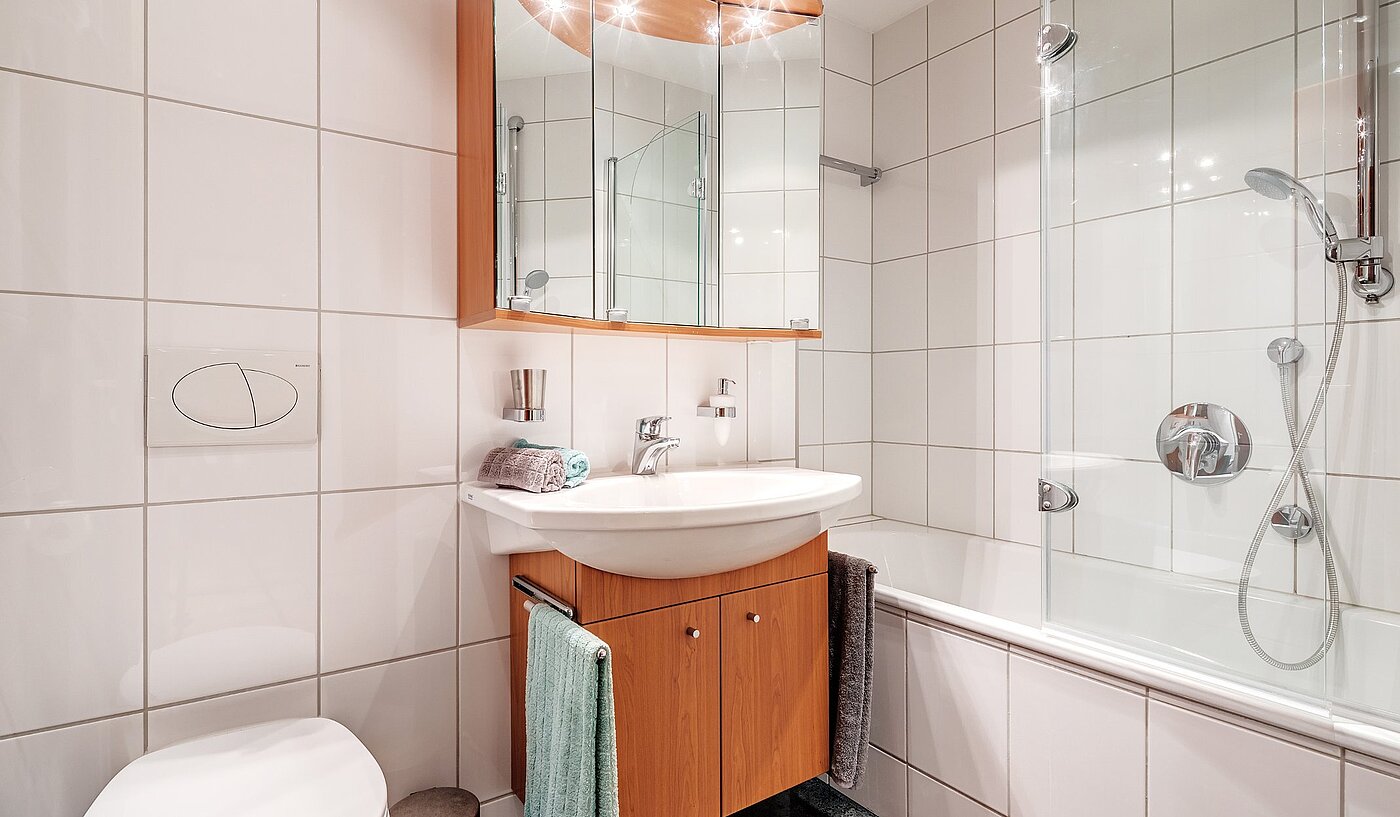 Apartamento de 1 habitación | München-Haidhausen | 2102ML4 | Bad mit Wanne...