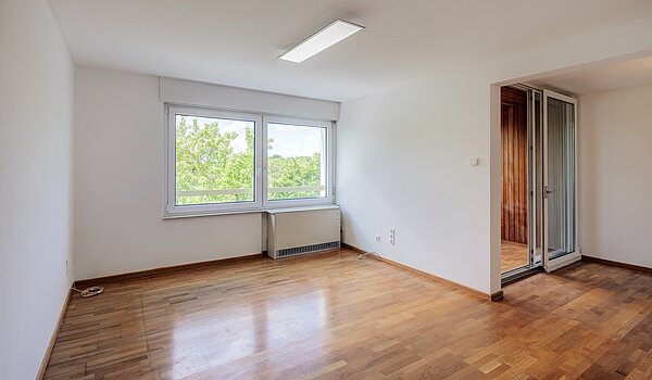 Apartamento de 2 habitaciones | München-Hadern | 704101 | Geräumiges Wohnzimmer