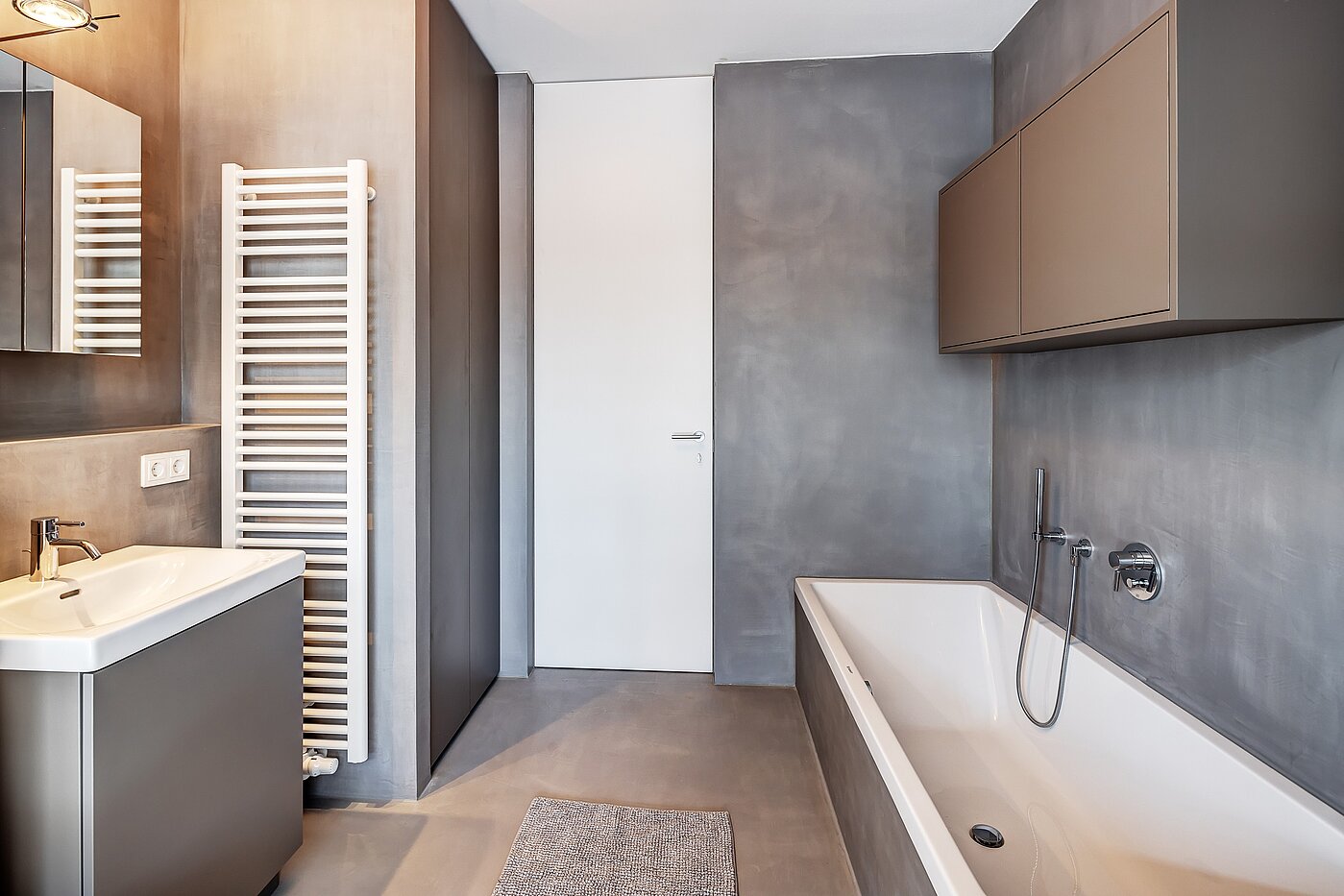 Piso en planta baja de 3 habitaciones | 70309 | Badezimmer...