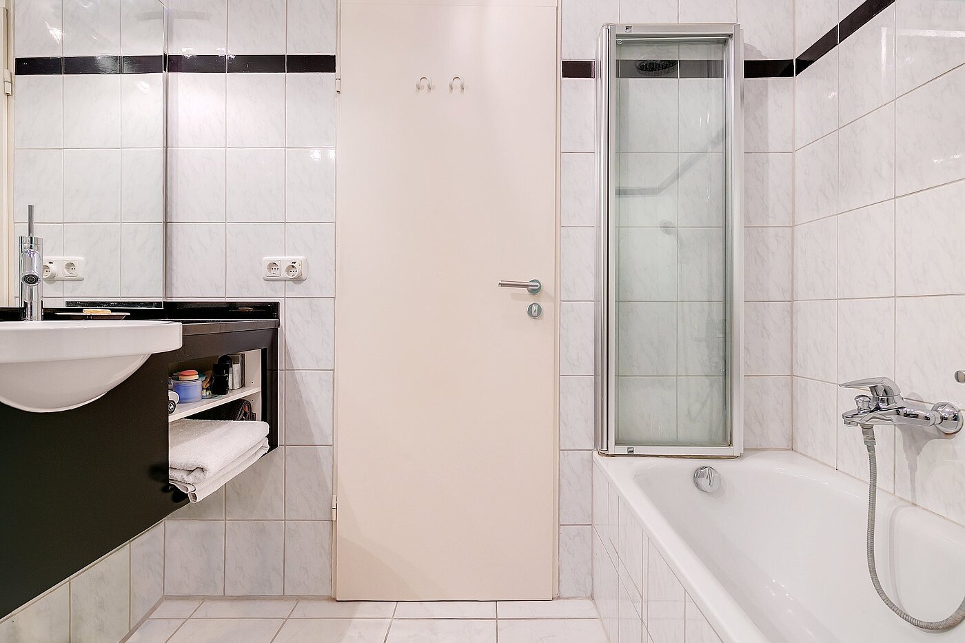 Apartamento de 2 habitaciones | München-Schwabing | 2004ML1 | mit Badewanne