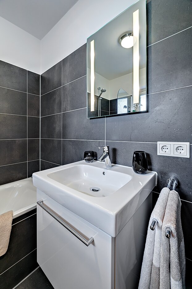 Apartamento de 1 habitación | München-Solln | 70137 | Bad mit Wanne