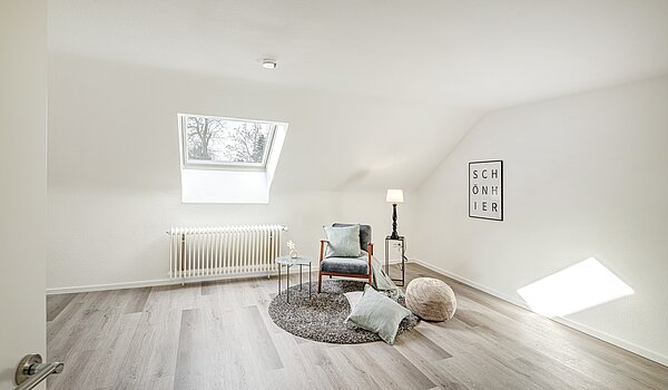 Casa centro adosada  de 5 habitaciones | Unterschleißheim | 70187 | Gemütliches Studio im DG...