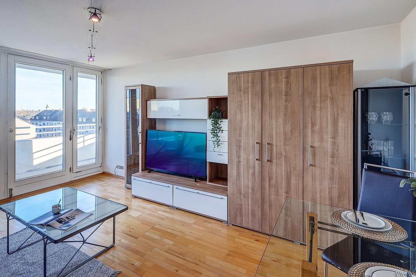 Apartamento de 2 habitaciones | München-Sendling-Westpark | 2010ML9 | ...mit Zugang zum Balkon