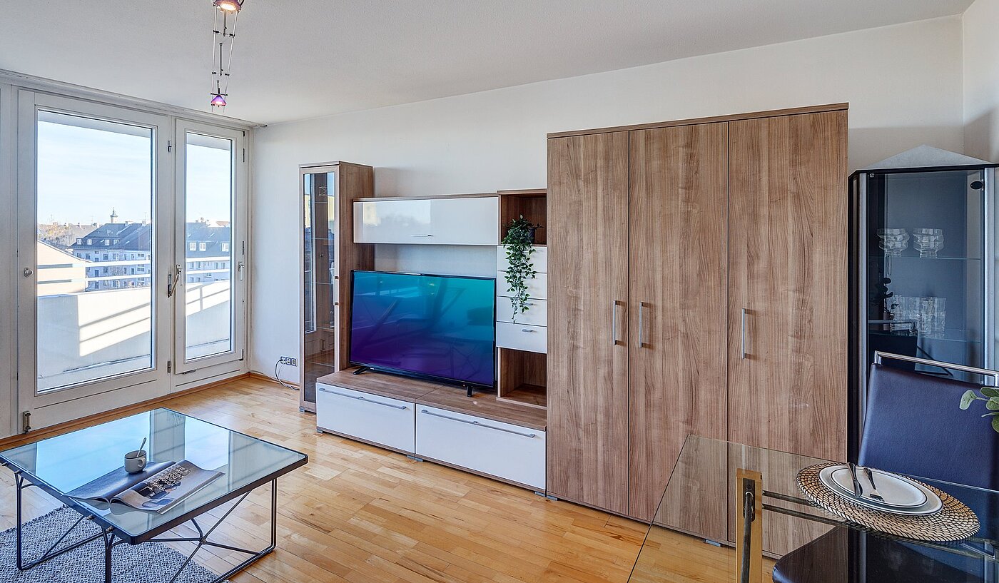 Apartamento de 2 habitaciones | München-Sendling-Westpark | 2010ML9 | ...mit Zugang zum Balkon