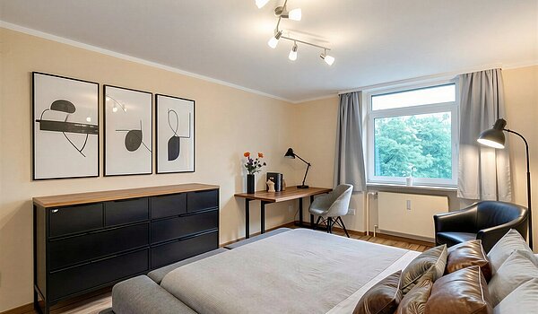 Apartamento de 4 habitaciones | München-Aubing | 70276 | KI-generiertes Möblierungsbeispiel
