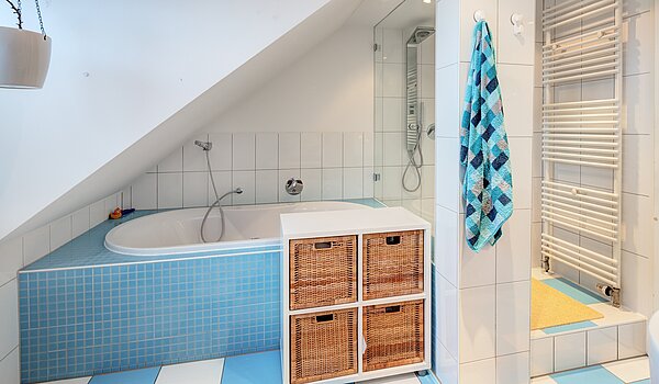 Apartamento de 5 habitaciones | München-Neuhausen | 70140 | ...Wanne und Dusche