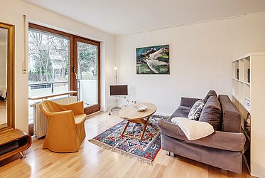 Schwabing: 1-Zimmer Apartment mit schönem Westbalkon