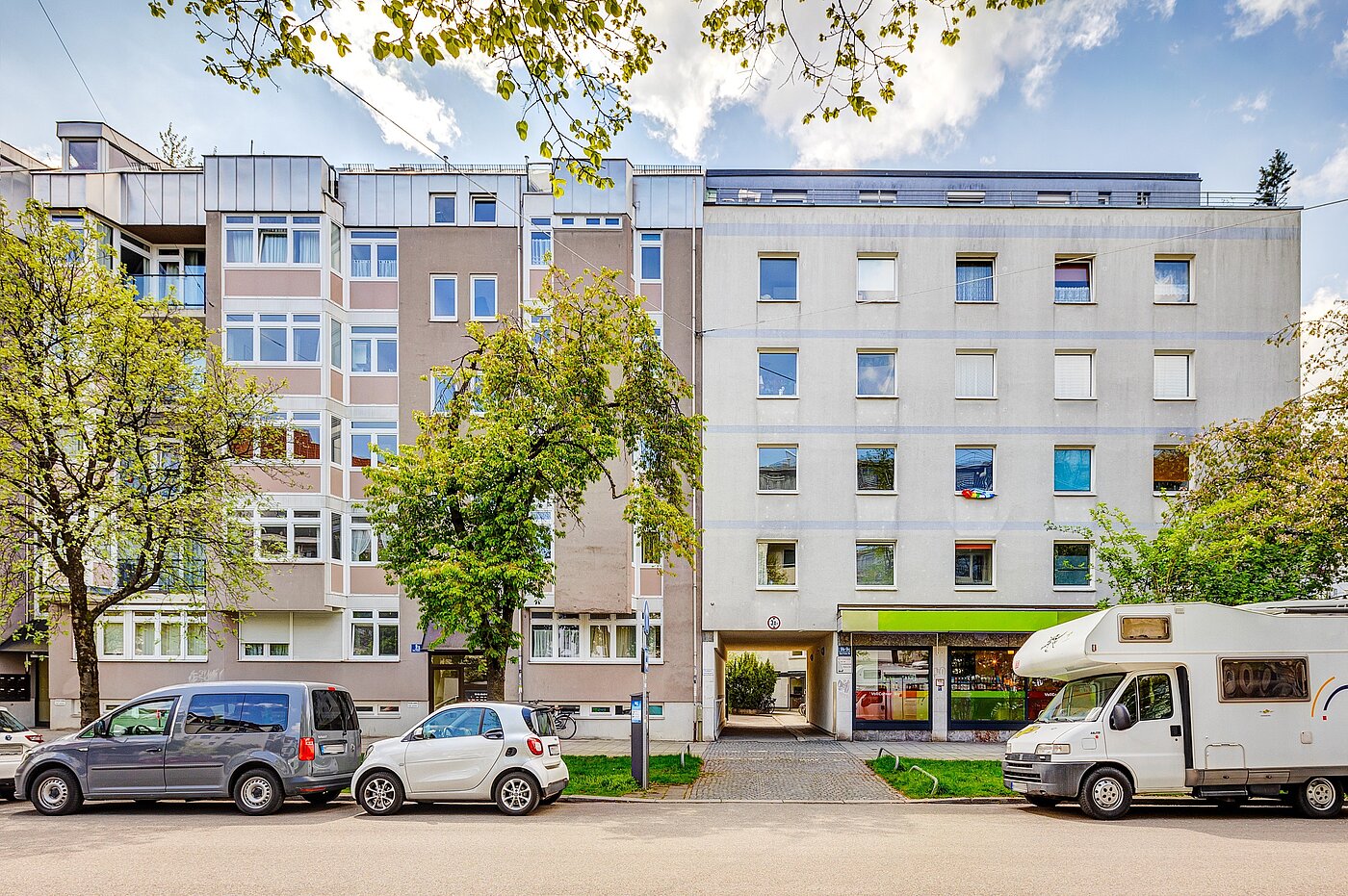 Apartamento de 2.5 habitaciones | München-Nymphenburg | 2204ML61 | Ansicht von der Straße