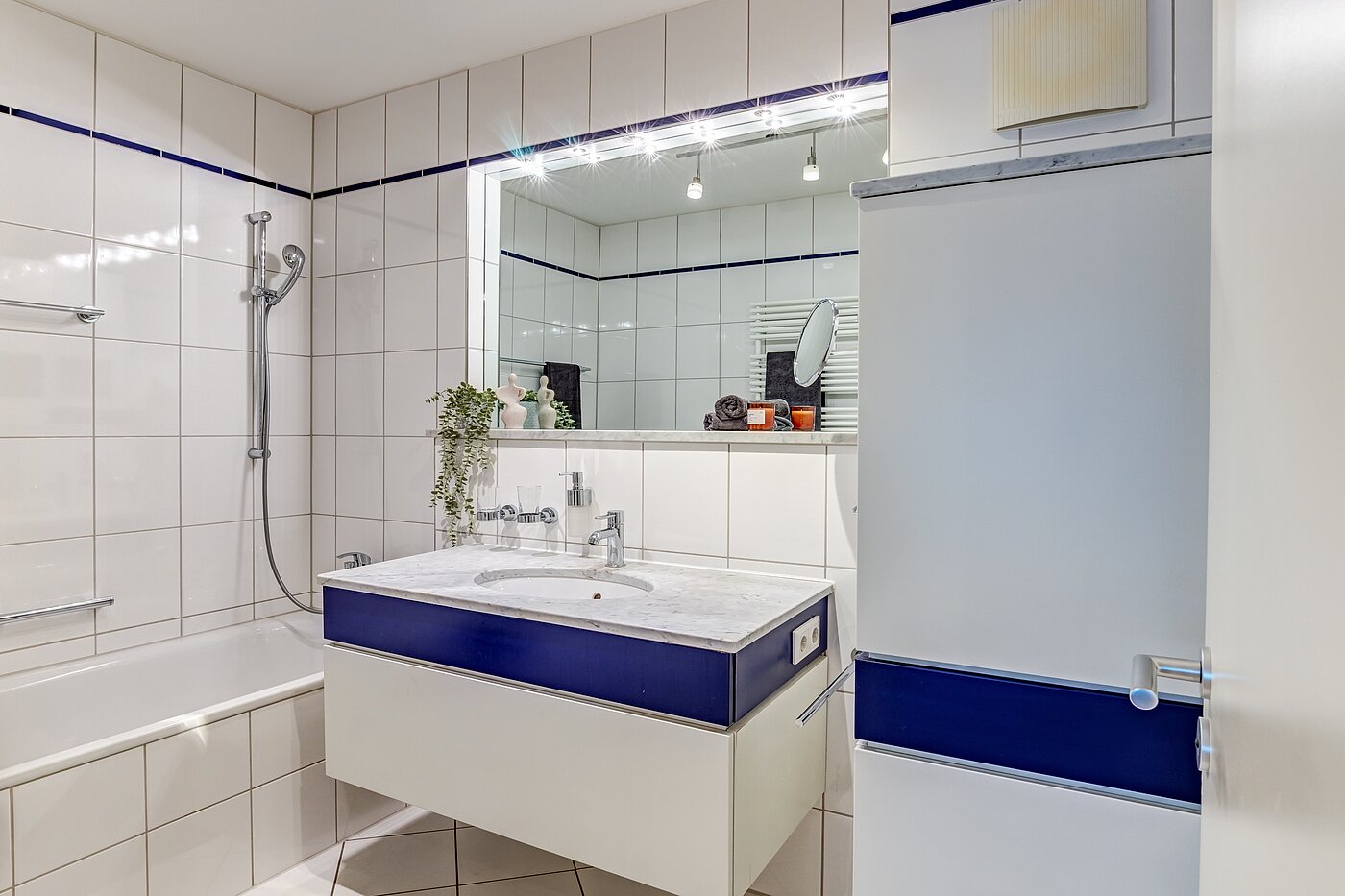 Apartamento de 3 habitaciones | München-Neuhausen | 70489 | Badezimmer