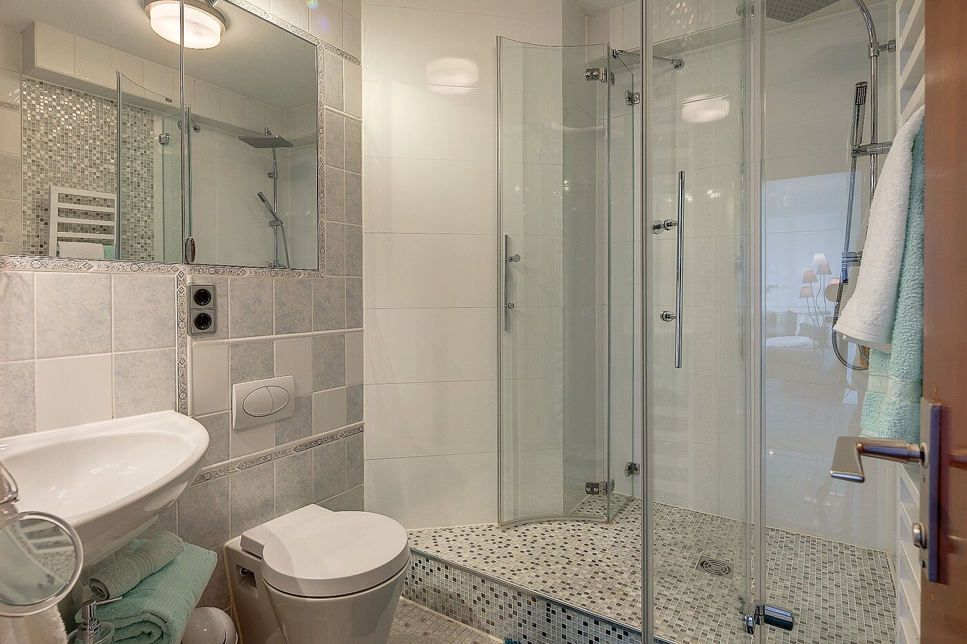 Apartamento de 1.5 habitaciones | München-Neuhausen | 1807ML3 | Modernes Bad mit großer Dusche