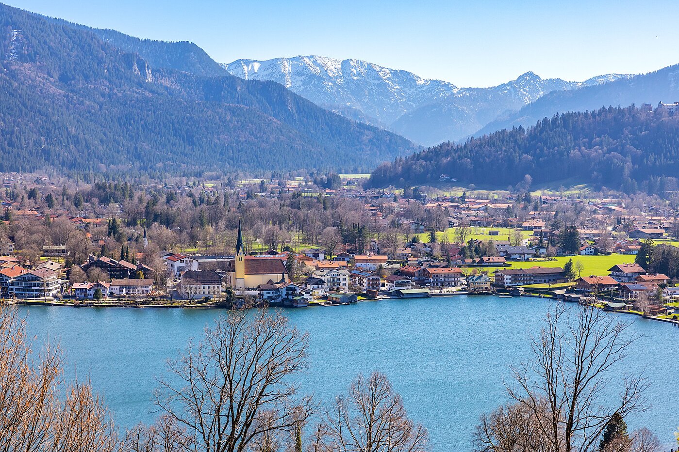 Mehrfamilienhaus de 11 habitaciones | Rottach-Egern | 70215 | Blick auf die Bucht...