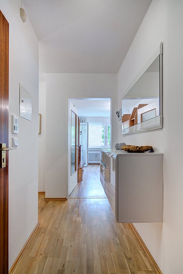 Entresuelo  de 2 habitaciones | München-Sendling-Westpark | 2001ML1 | Heller Flur