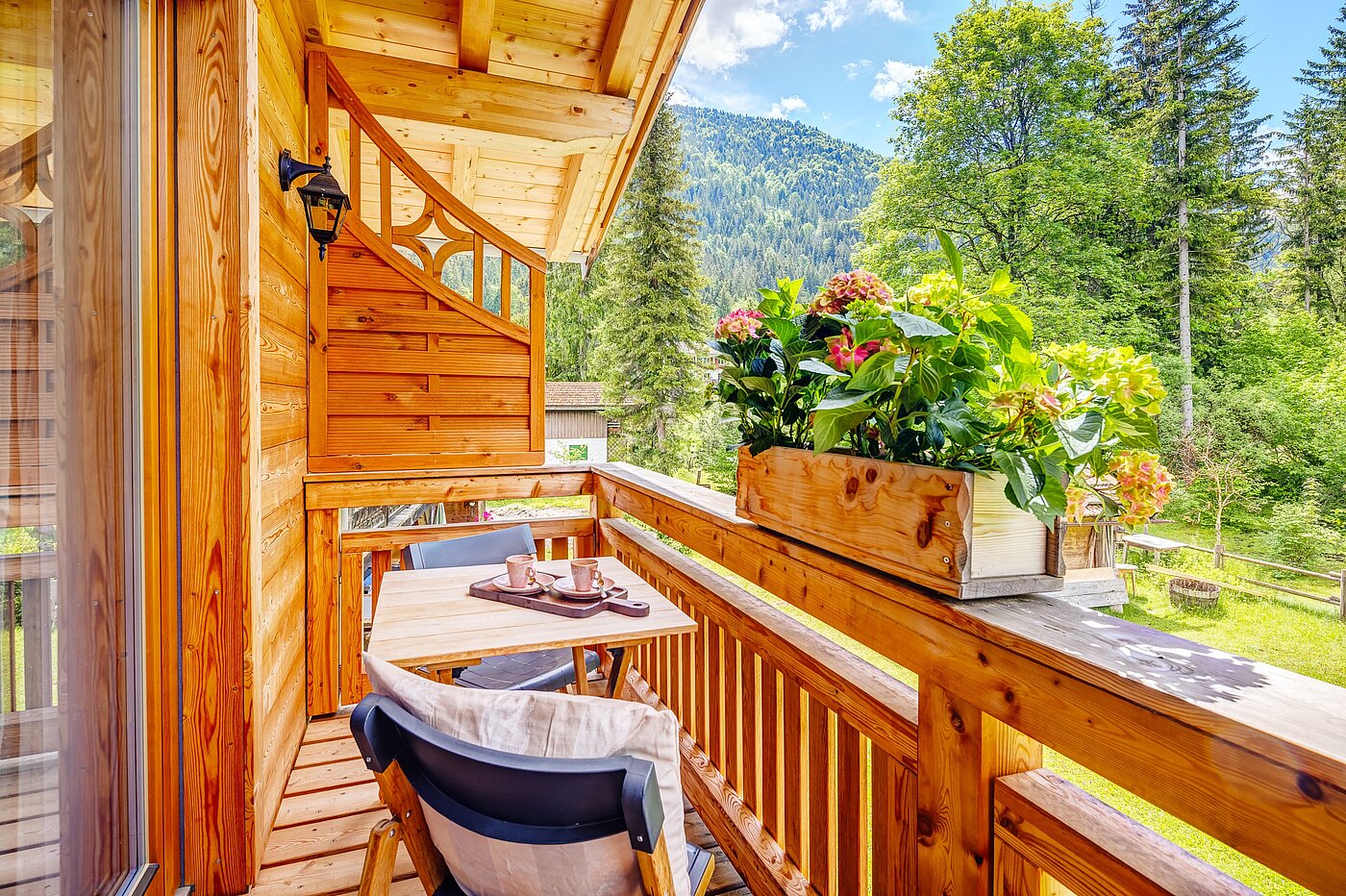 Apartamento de 6 habitaciones | 70095 | ...mit sonnigem Balkon