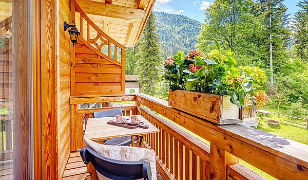 Apartamento de 6 habitaciones | 70095 | ...mit sonnigem Balkon