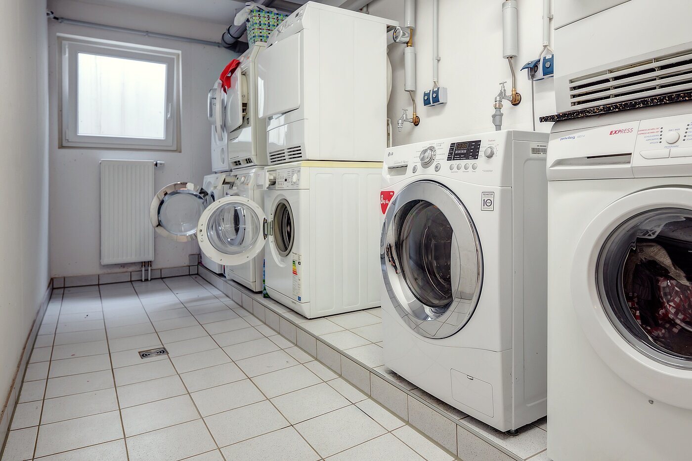 Apartamento de 4 habitaciones | München-Forstenried | 2209ML6 | Waschen im Gemeinschaftskeller