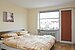 Geräumiges Schlafzimmer