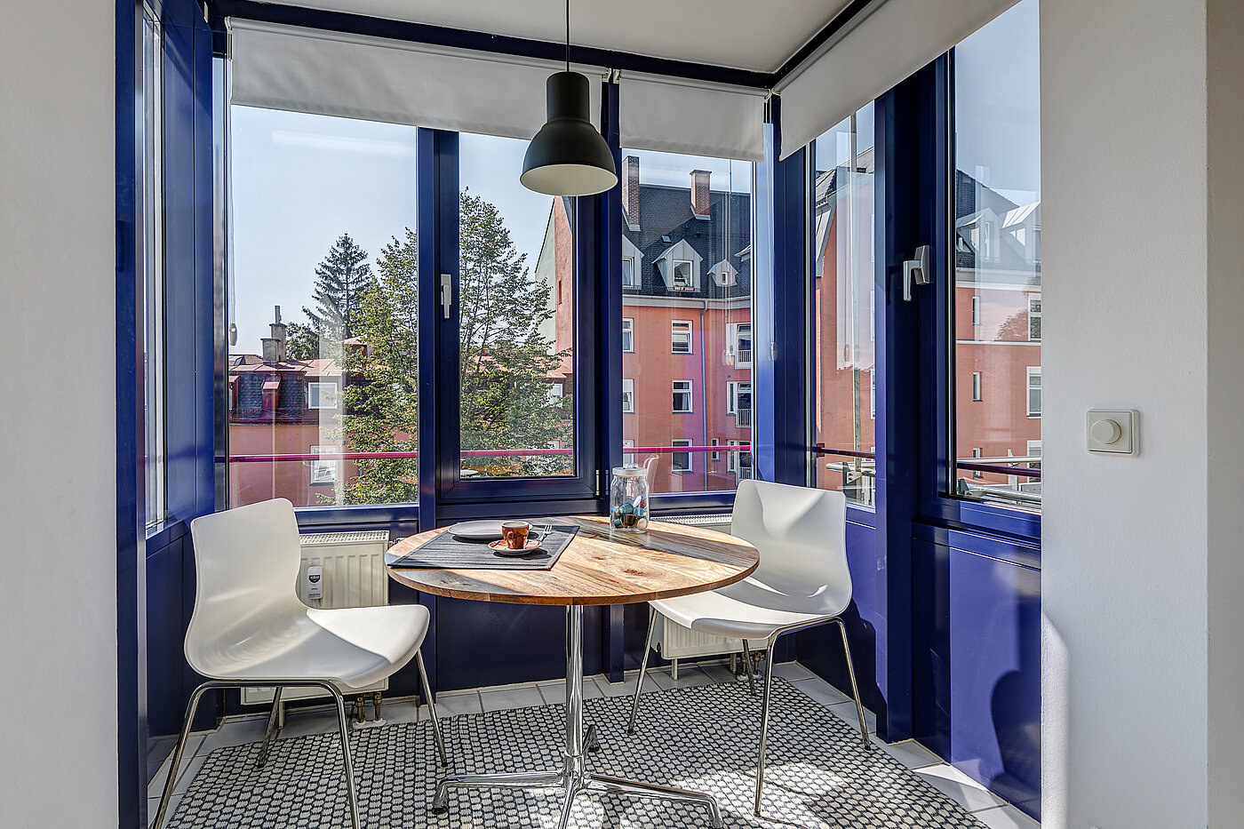 Apartamento de 2 habitaciones | München-Neuhausen | 70440 | Erker