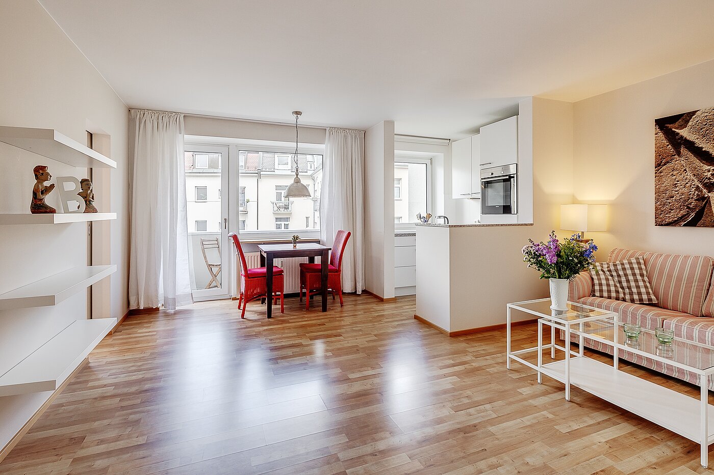 Apartamento de 1.5 habitaciones | München-Schwanthalerhöhe | 2211ML8 | Großzügiger Wohn-/Essbereich