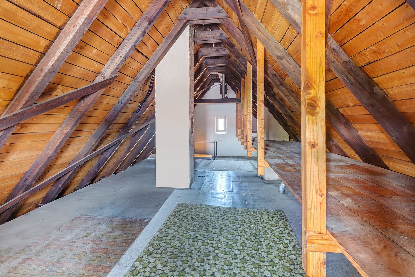 Casa unifamiliar  de 8 habitaciones | 70229 | ... im Speicher