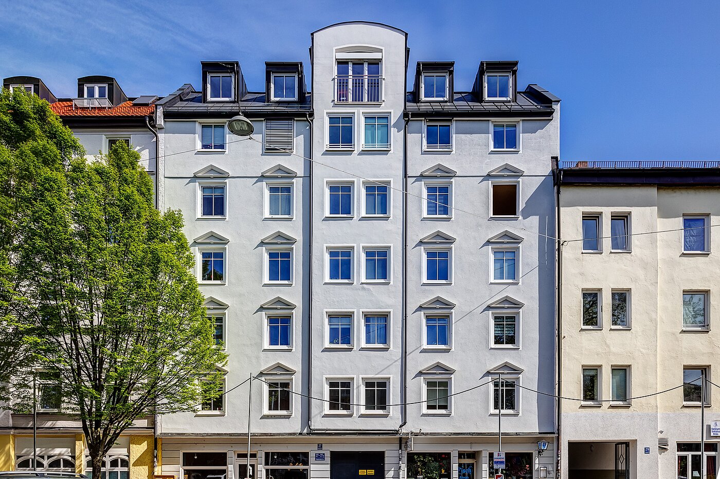 Apartamento de 2.5 habitaciones | München-Isarvorstadt | 70121 | Ansicht von der Straße