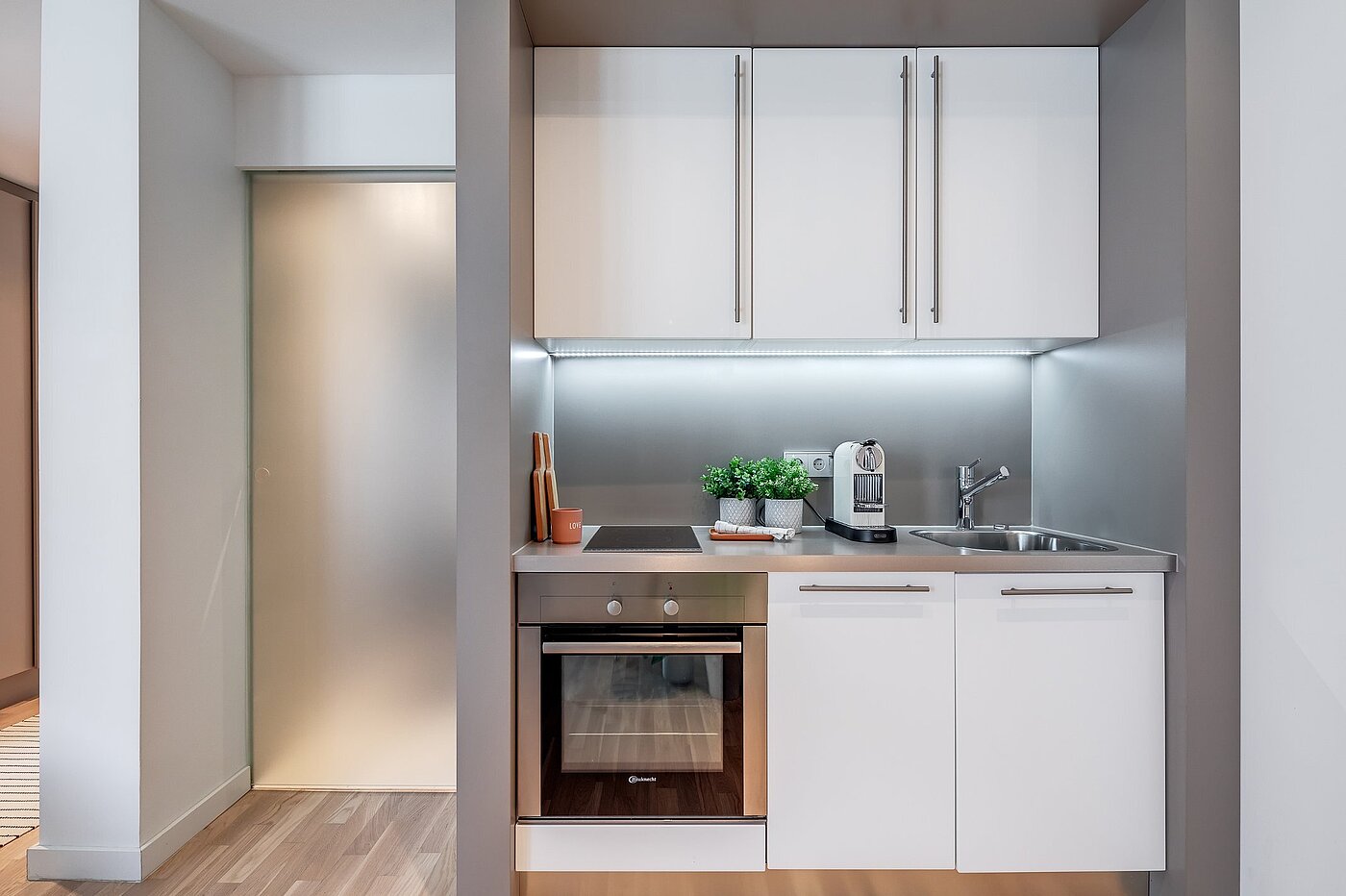 Apartamento de 1.5 habitaciones | München-Bogenhausen | 1904ML6 | Moderne Kitchenette mit...