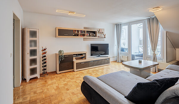 Apartamento de 2 habitaciones | Poing | 70373 | Ansprechender Wohnbereich...