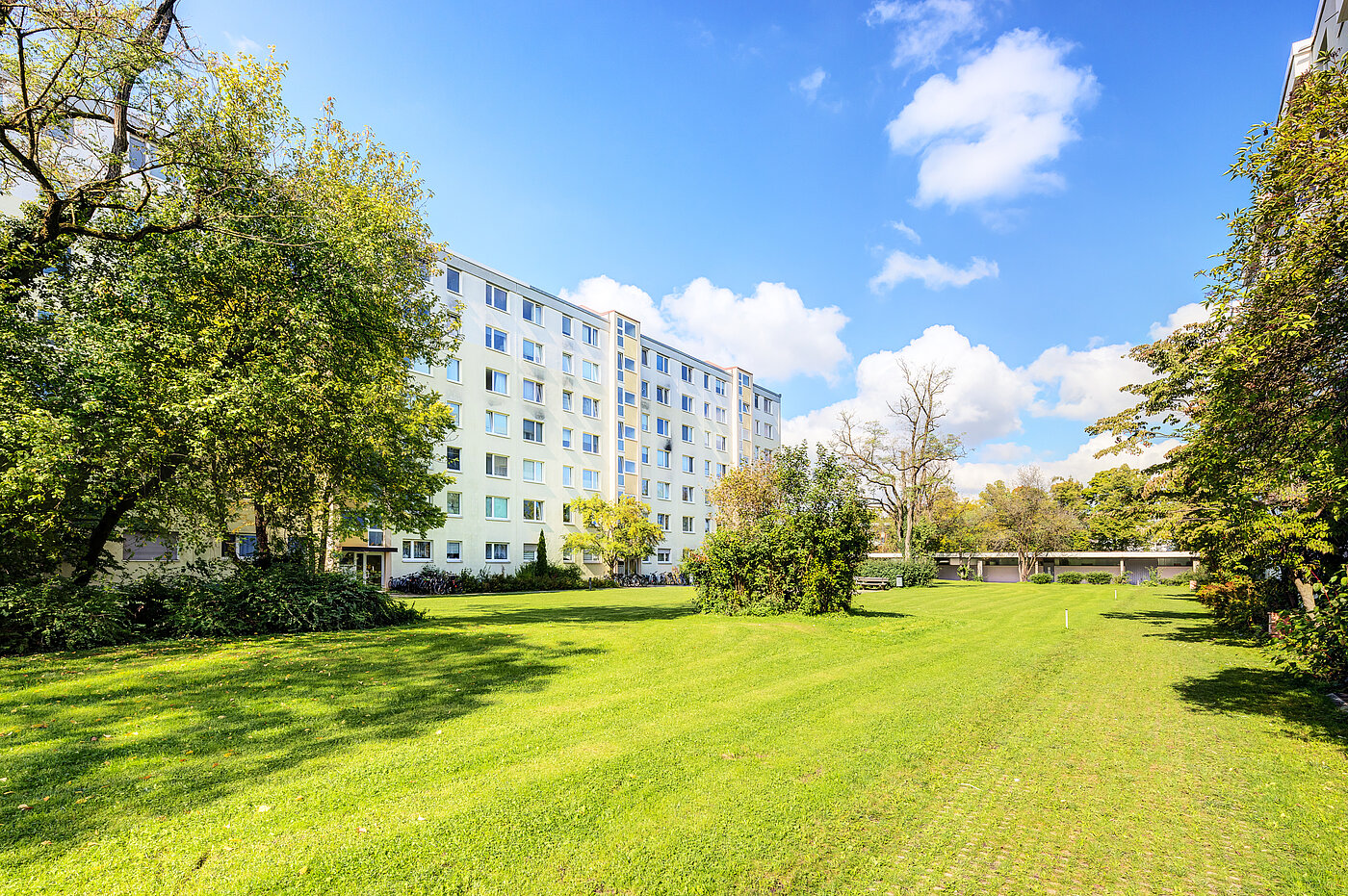 Apartamento de 2 habitaciones | München-Bogenhausen | 70287 | Parkähnliches Grundstück...