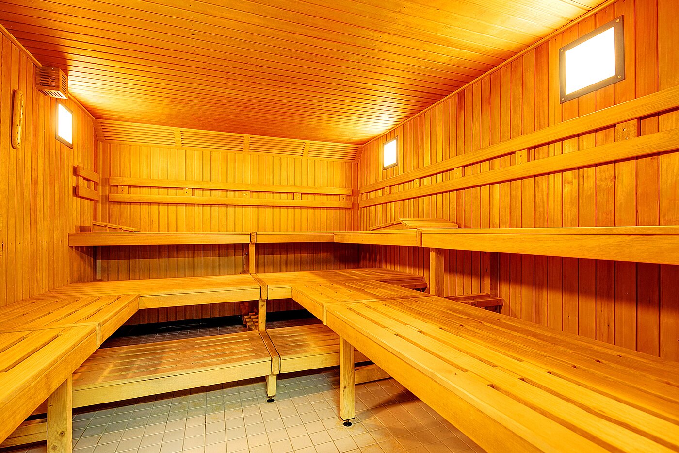 Apartamento de 2 habitaciones | München-Sendling-Westpark | 2204ML2 | ...mit Sauna und...