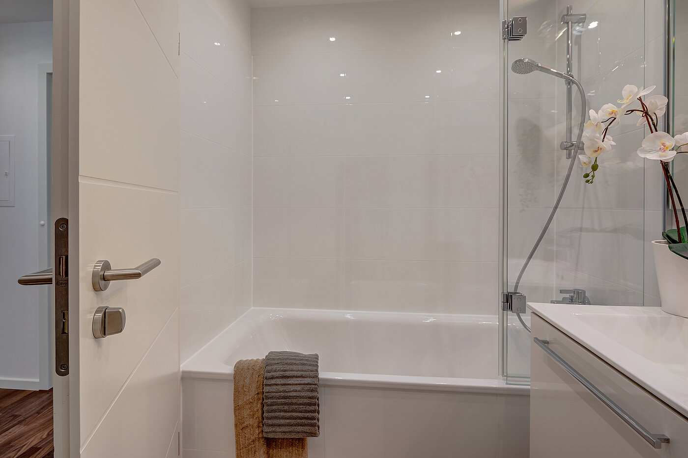 Apartamento de 2 habitaciones | München-Schwabing | 70434 | ...mit Badewanne