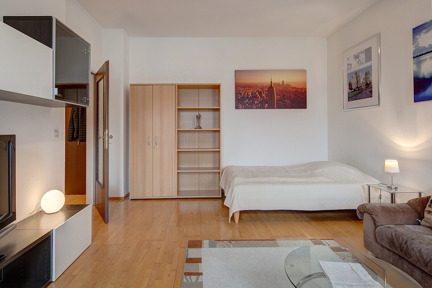 Apartamento de 1 habitación | München-Schwabing | 2111ML3 | Blick in Richtung Bett