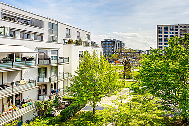 Neuhausen: Piso de 2 habitaciones con gran balcón orientado al sur en Arnulfpark
