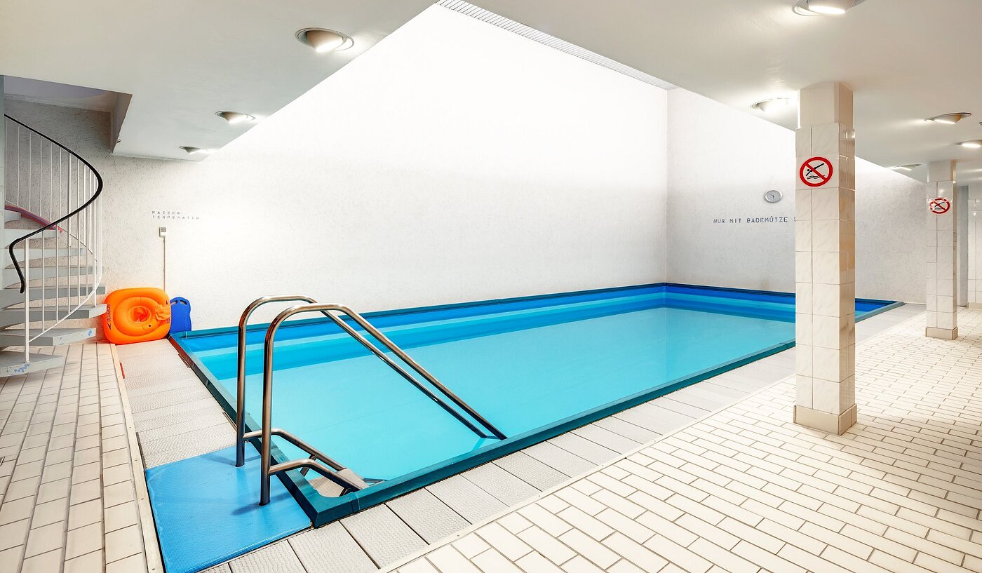 Apartamento de 4 habitaciones | Freising | 2003ML7 | Gepflegtes Schwimmbad...